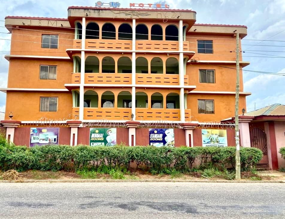 Lux Executive Suite – Life Hotel, Ahwiaa, Kumasi