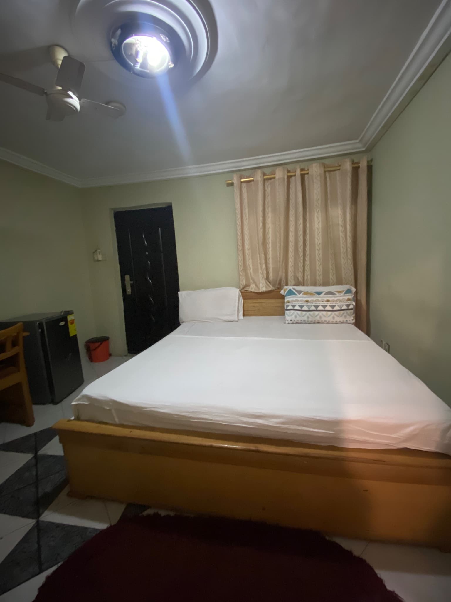 Sumptuous Standard Suite – Life Hotel, Ahwiaa, Kumasi photo 2