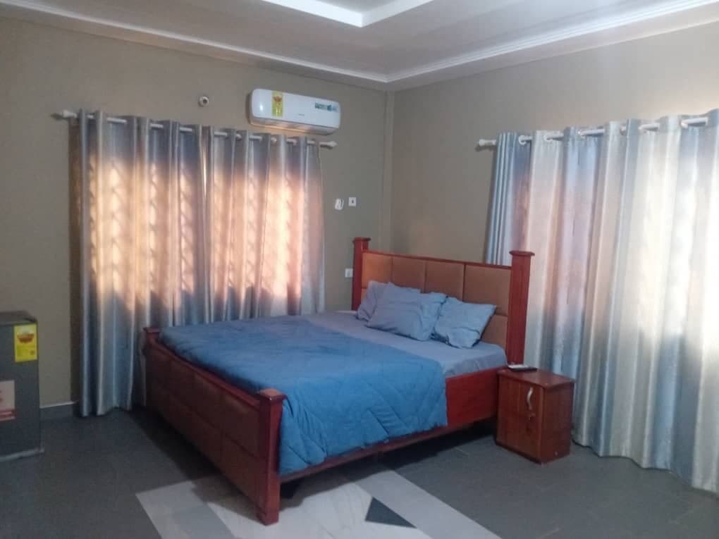 Lux suite ToniTab Lodge Sunyani Airport photo 2