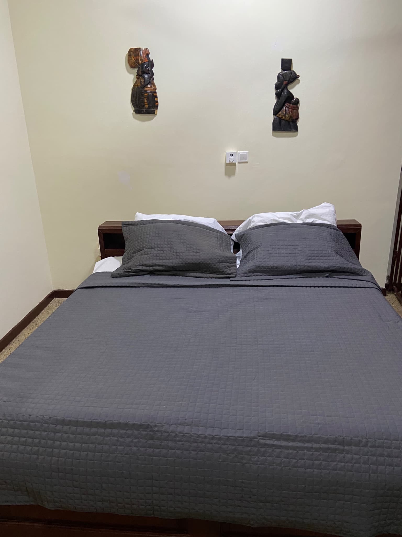 Refreshing En-suite - Le Domaine Apartments at Odeneho-Kwadaso photo 2